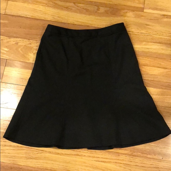 White House Black Market Dresses & Skirts - White House Black Market skirt